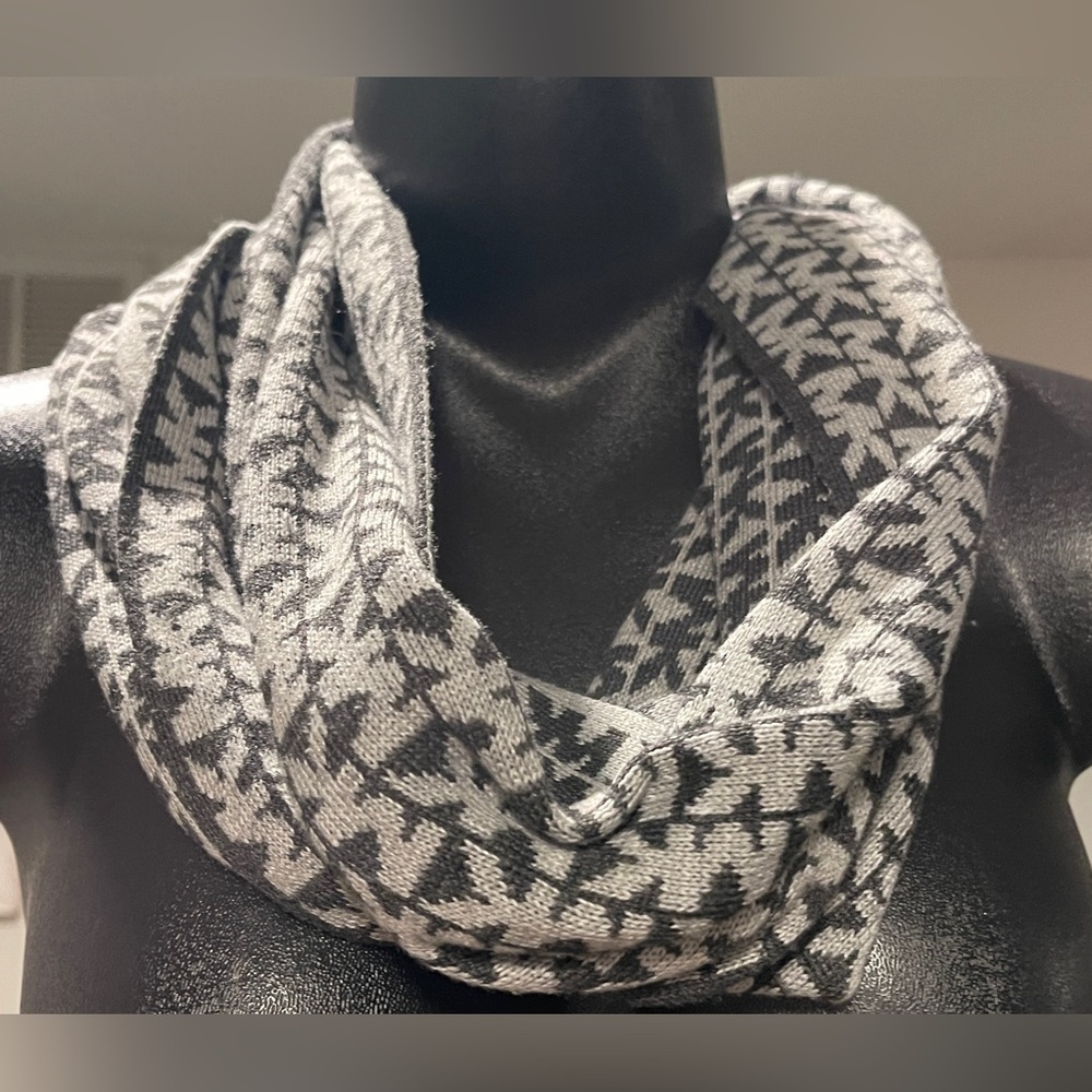 Michael Kors Logo Black and Gray Scarf